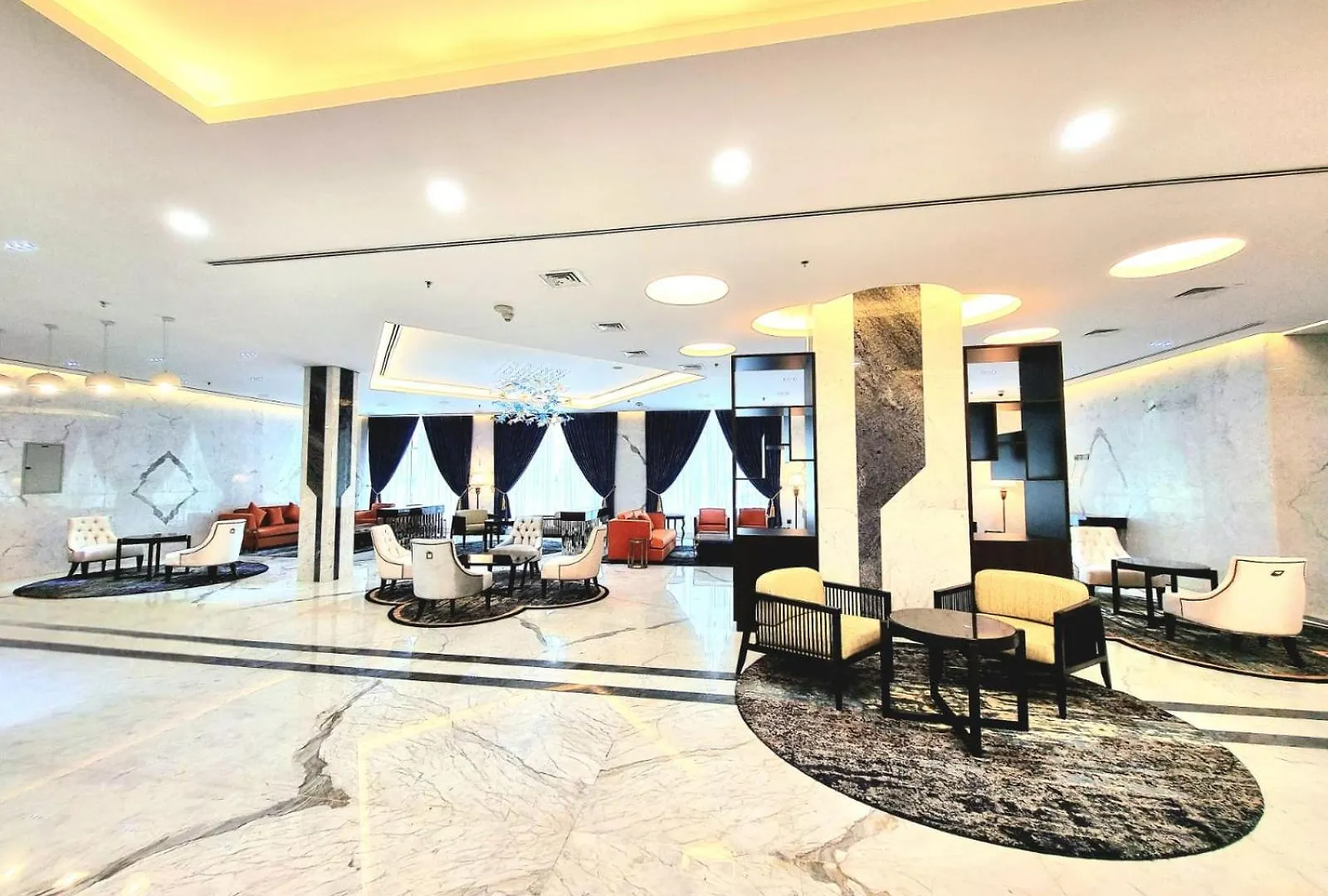 דובאי Seven Seas Hotel