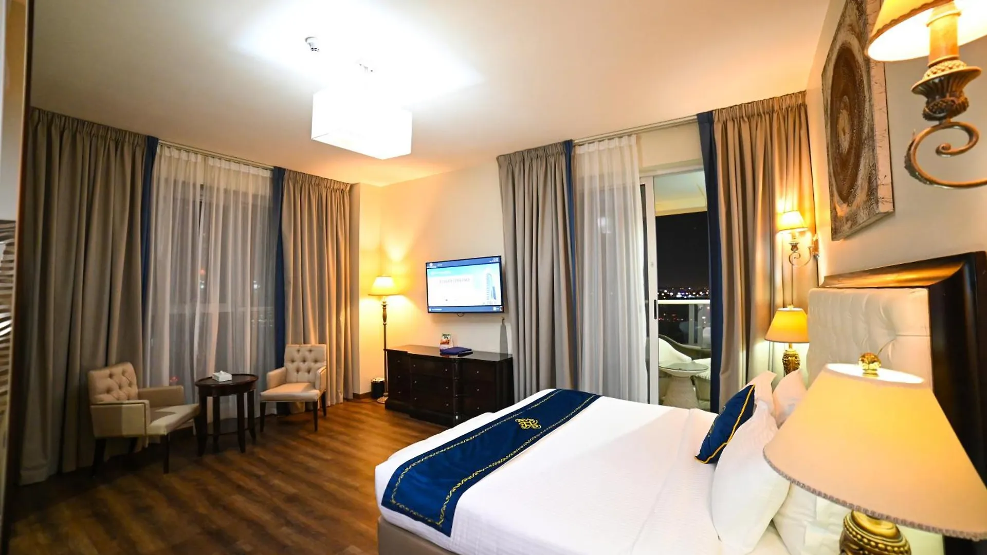 דובאי Seven Seas Hotel